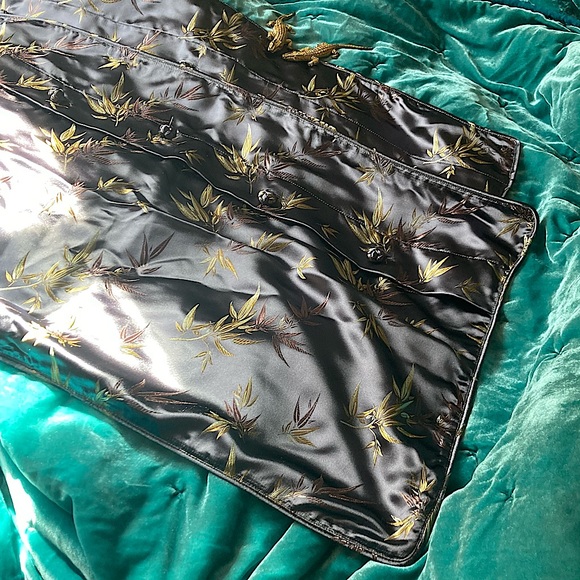 Suite 109 Bamboo Brocade king pillowcases ~ NWOT - Picture 12 of 14